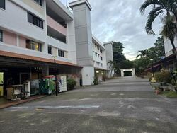 Clementi Avenue 2 Shopping Centre (D5), Shop House #453635061
